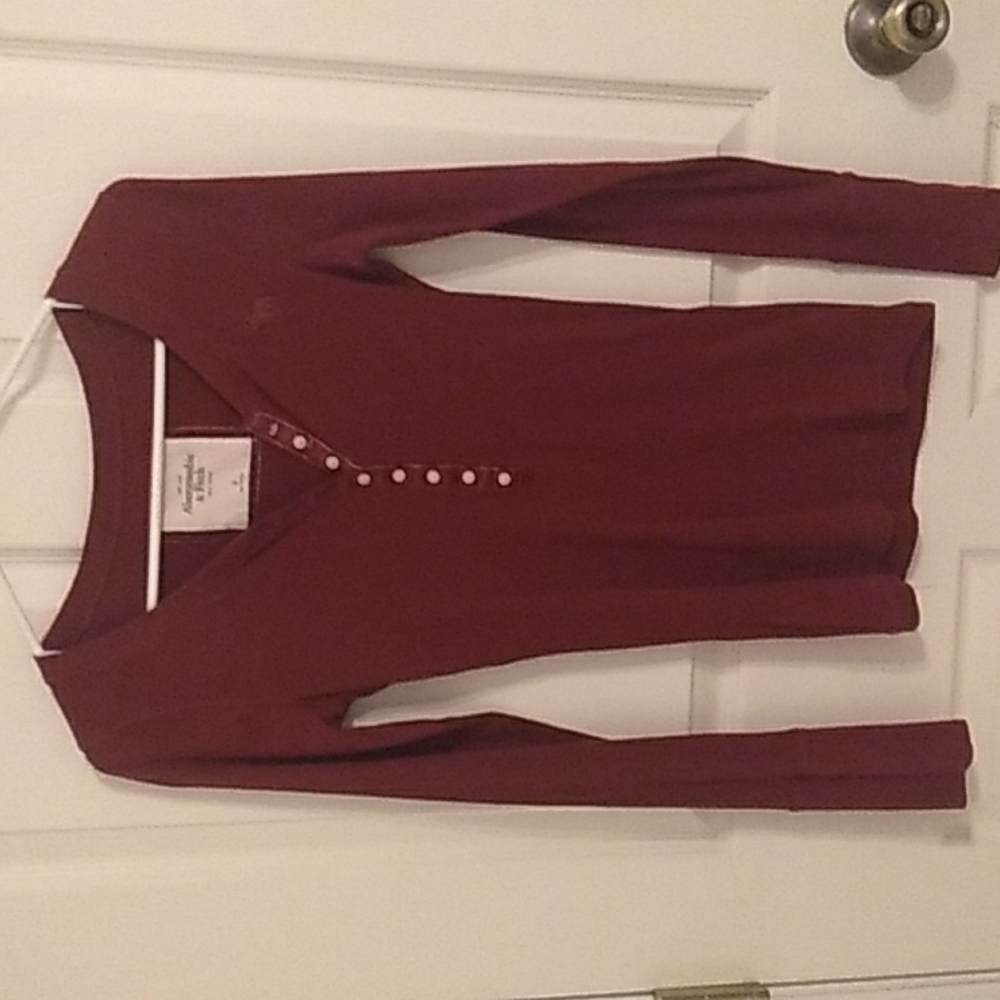 Abercrombie henley
